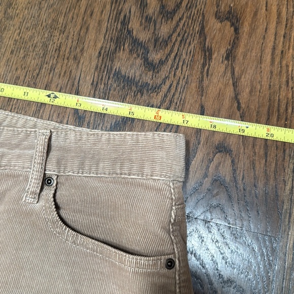 Gap Tan Corduroy Skirt Mid Length 1969 size 12 - Picture 8 of 12
